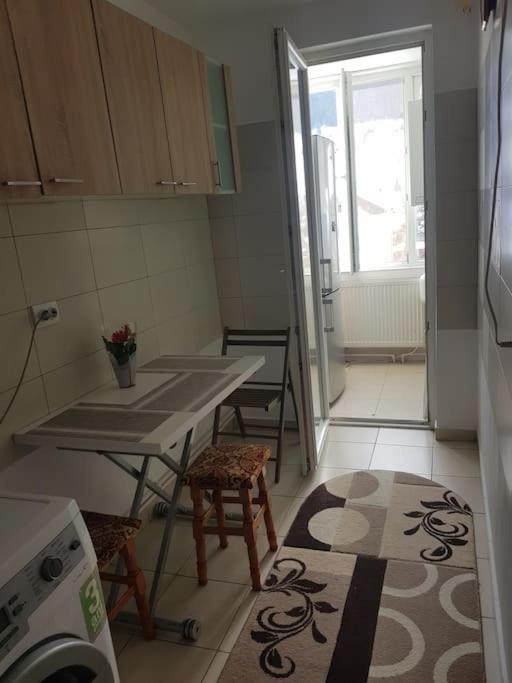 Garsoniera Emilia Daire Câmpulung Moldovenesc Dış mekan fotoğraf