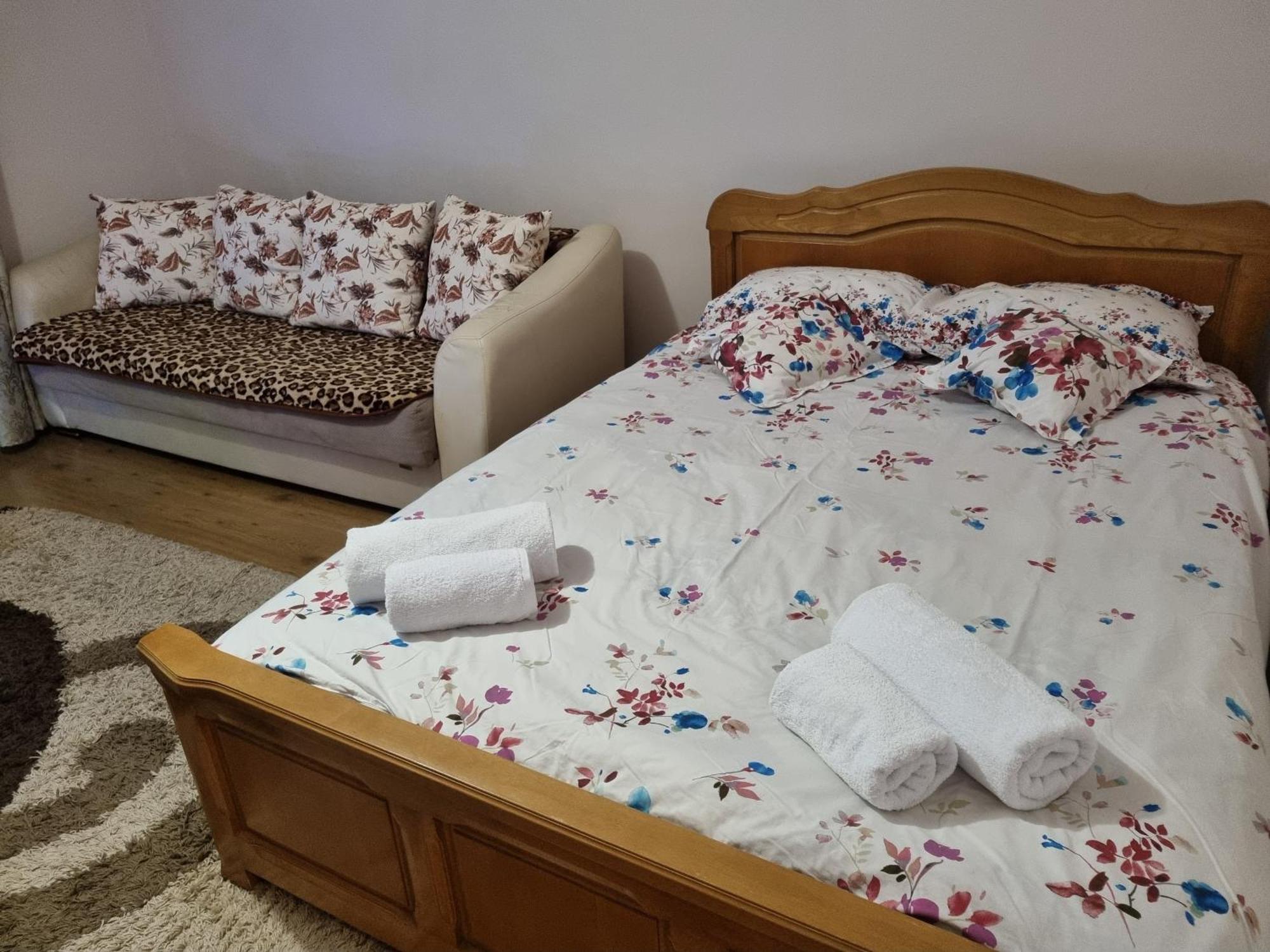 Garsoniera Emilia Daire Câmpulung Moldovenesc Dış mekan fotoğraf